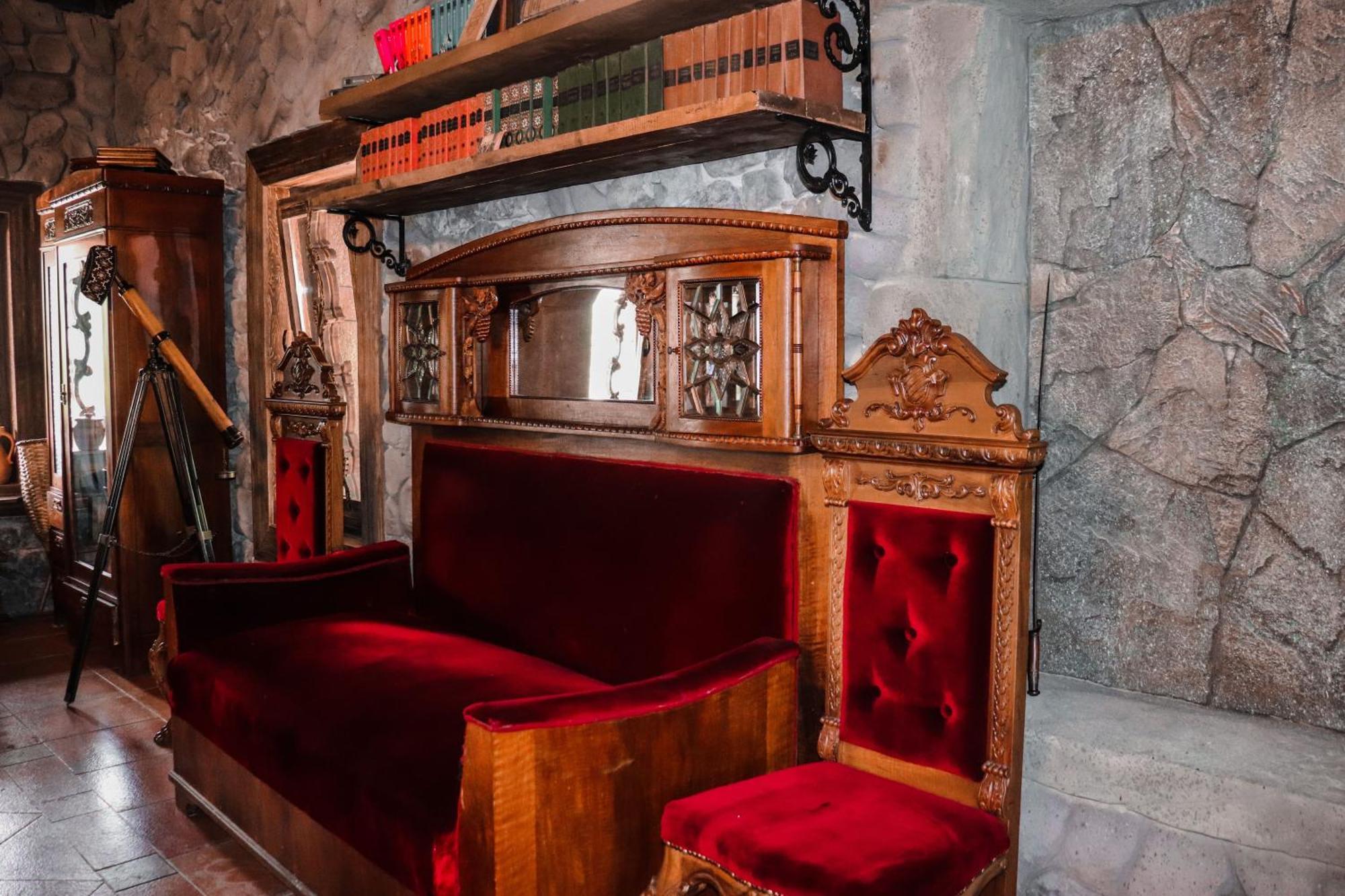 Hotel Chateau Kvirike Boboqvati エクステリア 写真