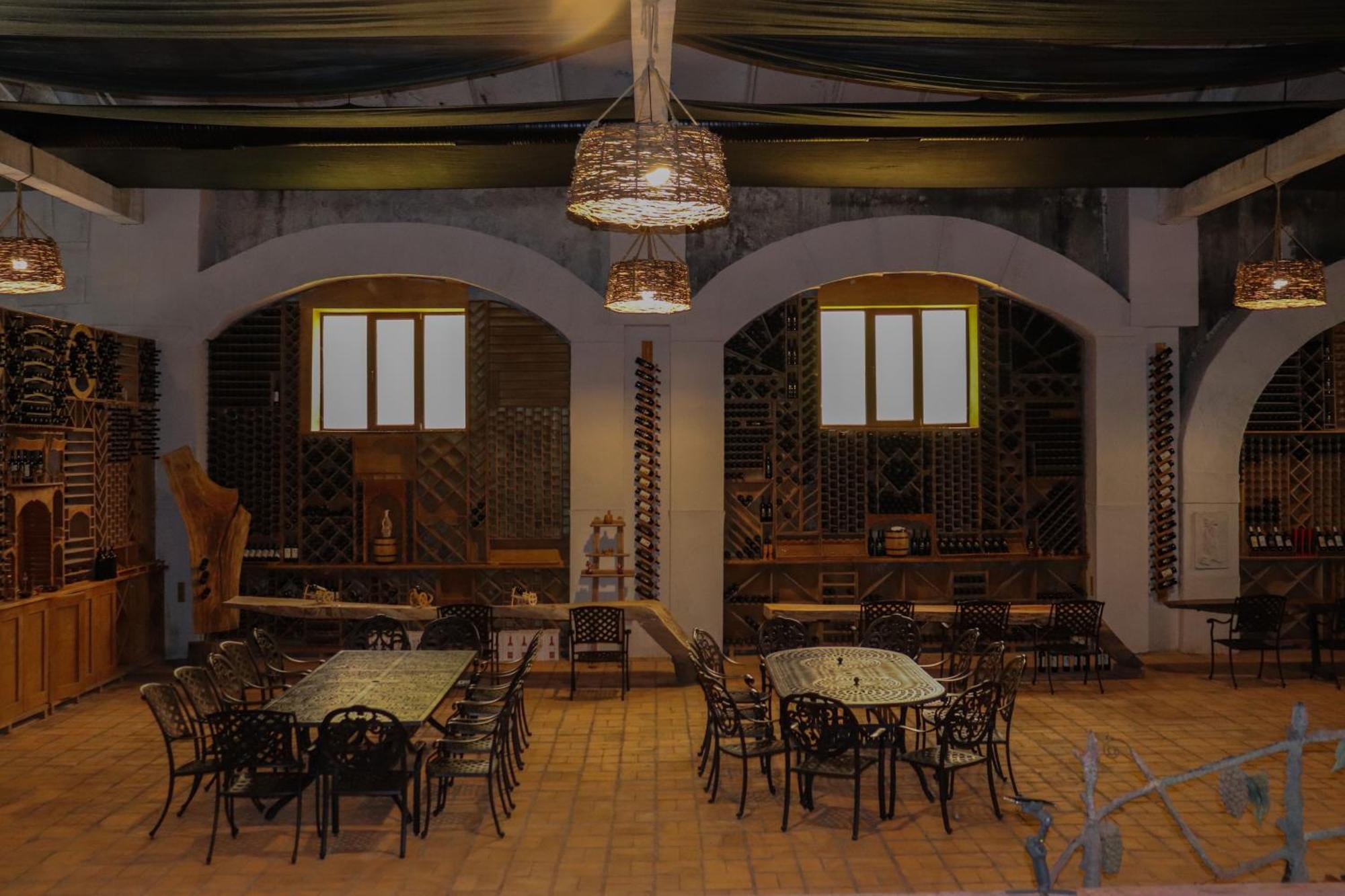 Hotel Chateau Kvirike Boboqvati エクステリア 写真